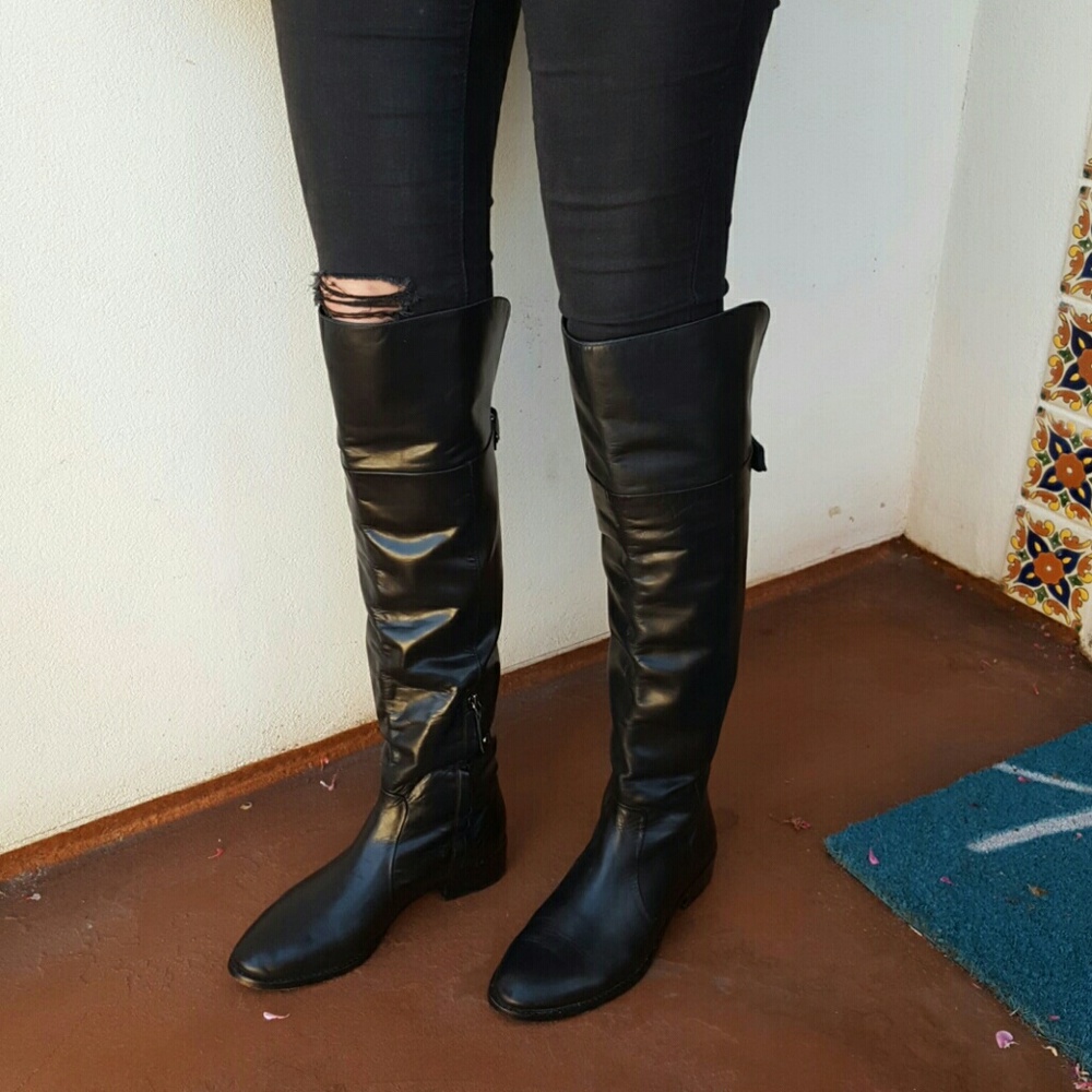 Bcbg bcbgmaxazria leather over the knee boots